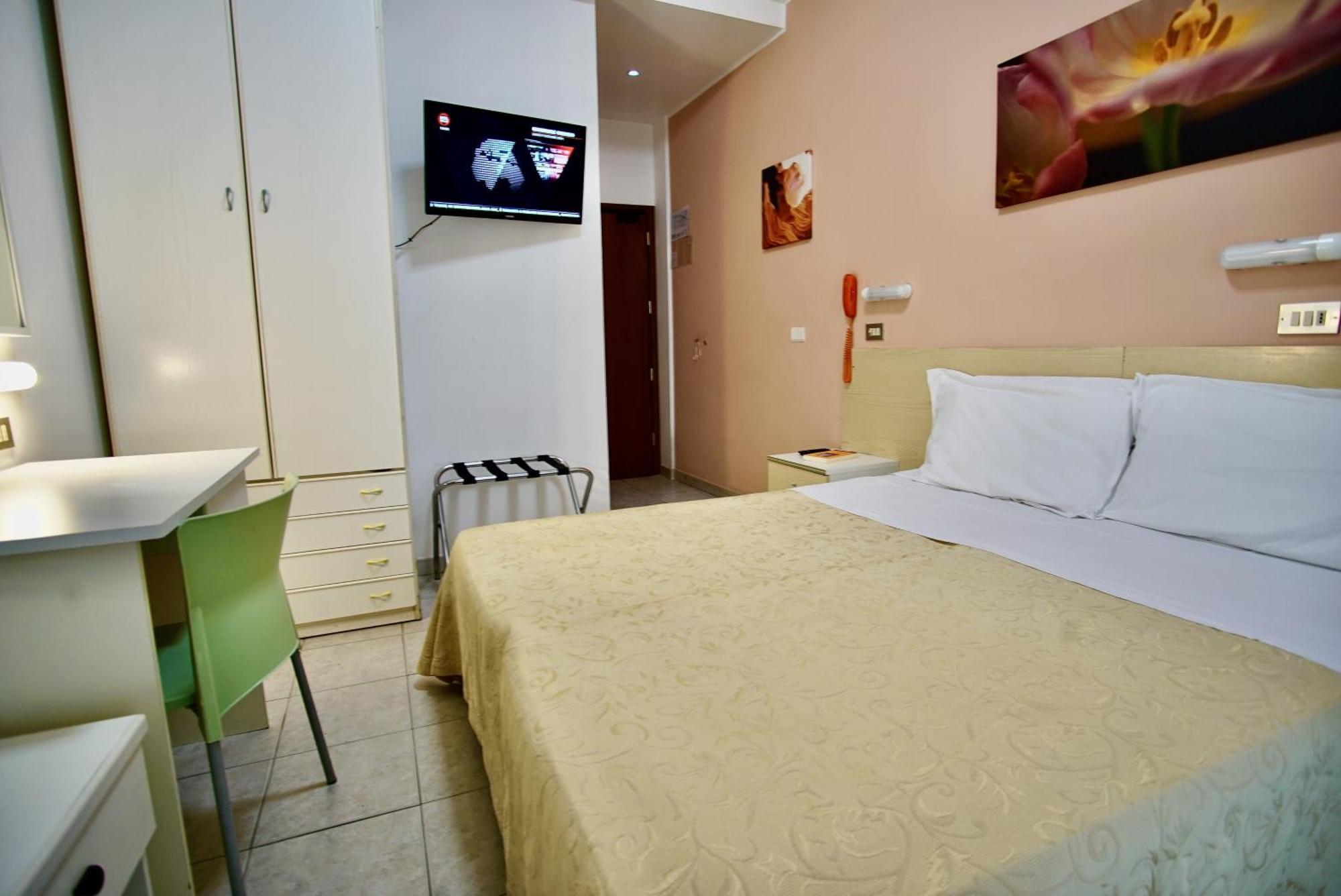 Hotel Dell'Angelo Rimini Exterior foto